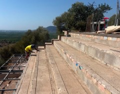 Betxí avanza con las obras del mirador de la Muntanyeta: empieza a colocar la cerámica