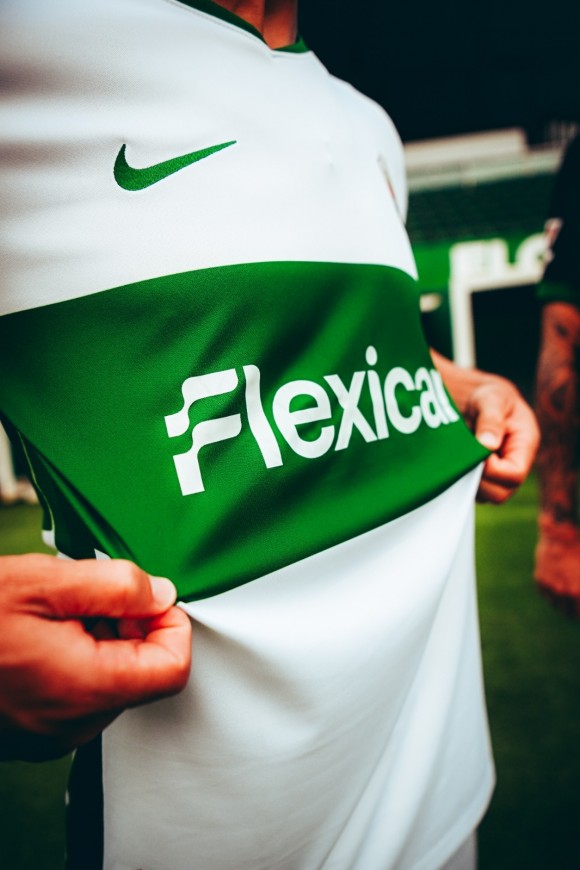 Flexicar, nuevo patrocinador principal del Elche CF