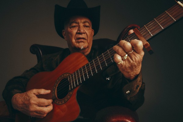Eliades Ochoa rendirá homenaje a Buena Vista Social Club con Chanel, Argentina y Zenet