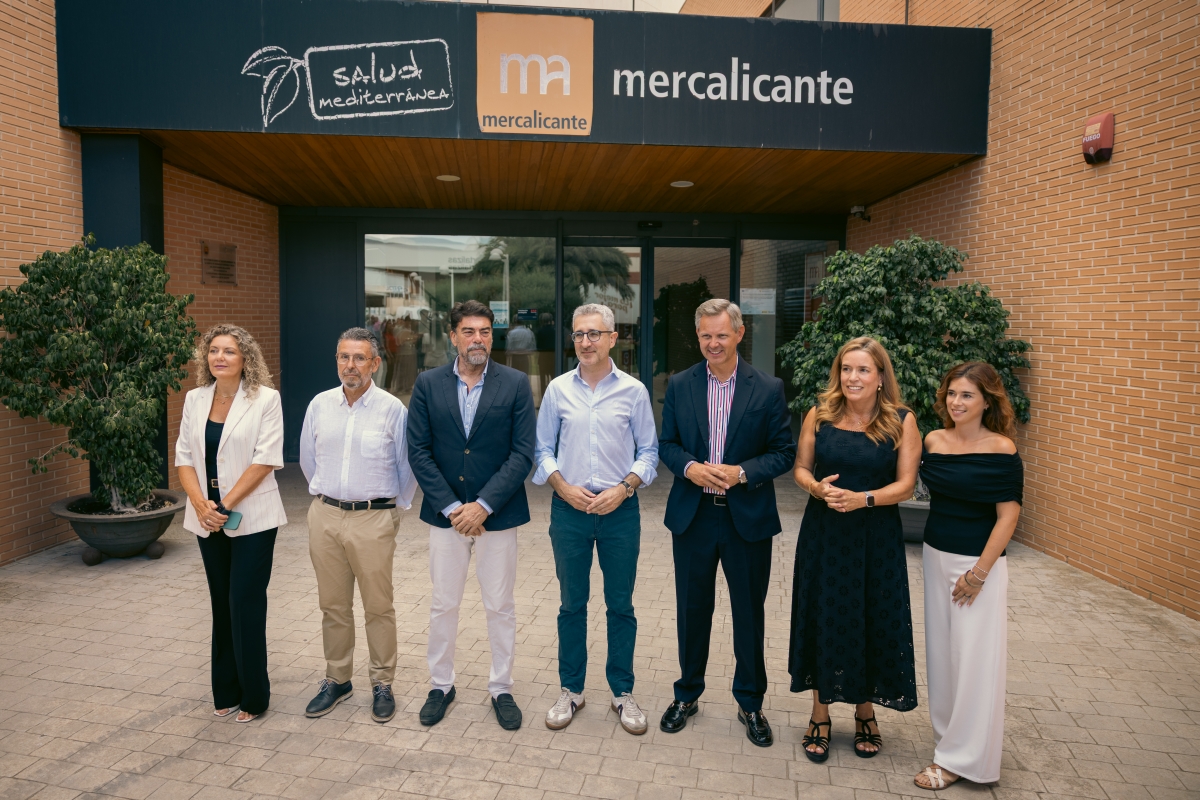 Mejías, Pineda, Barcala, España y Miñones, en su visita a Mercalicante.