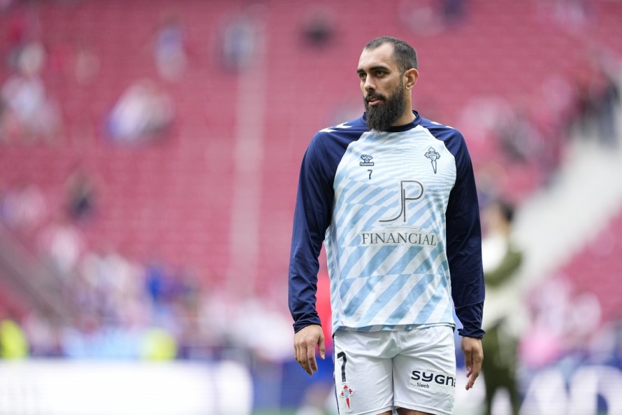 Borja Iglesias, Burcio y Antañón, novedades en la lista de Giráldez para Mestalla