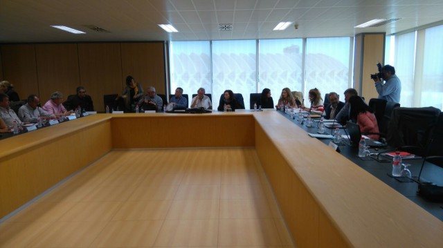 La consellera Bravo no garantiza los días pendientes a los funcionarios de Sanidad