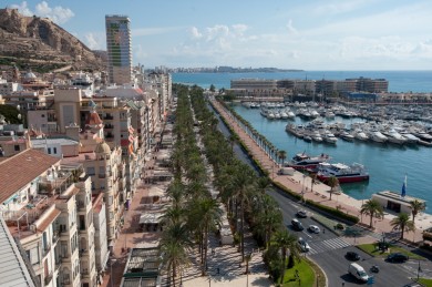 Alicante exhibe el reconocimiento de Red.es a las acciones municipales por el desarrollo de los ODS