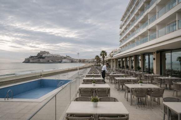 Hosbec cifra el impacto del 'plante' hotelero ante el Imserso en 15.000 empleos y 150 millones