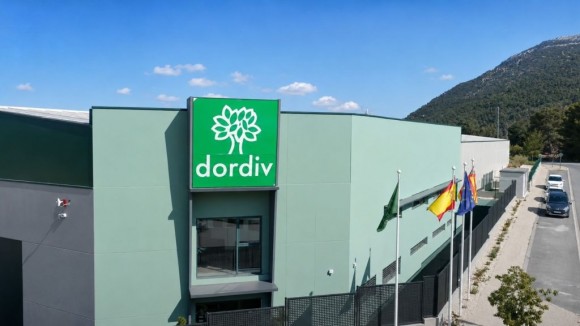 Dordiv, que desarrolla productos de limpieza desde Tibi, consolida la solidez de sus procesos operativos con un 98,18%
