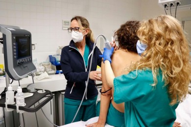 Sanidad elabora un plan integral para mejorar la atención al dolor en la Comunitat
