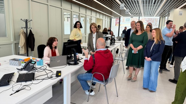 Labora incorpora la IA para ofrecer traducción simultánea en la atención a los usuarios