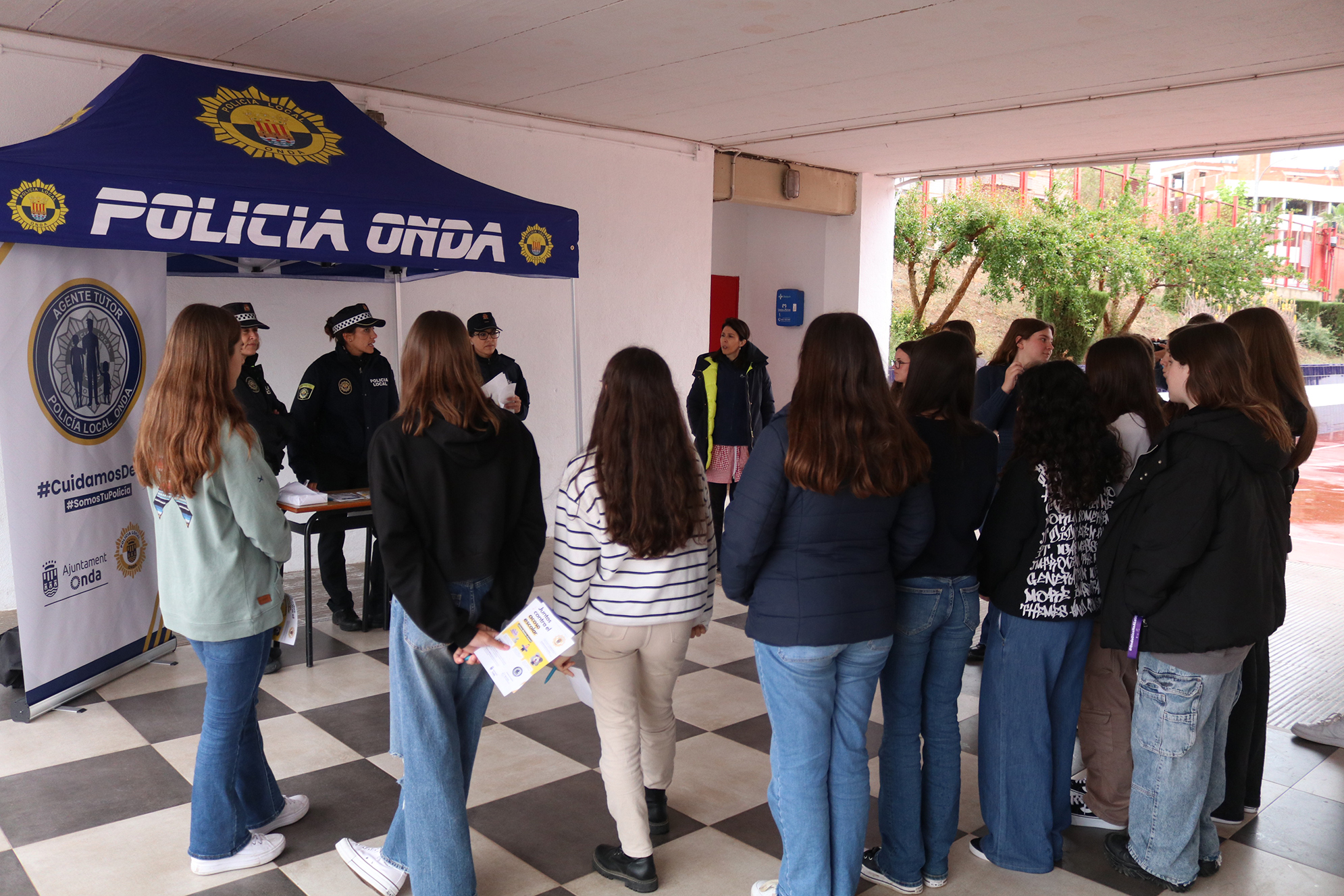 La unidad Agente Tutor de Onda cierra el semestre con 119 actuaciones en apoyo a menores y familias