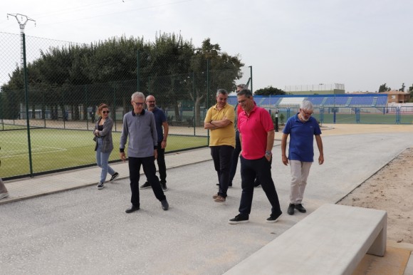 El bar del polideportivo de Mutxamel busca quien tome las riendas los próximos dos años