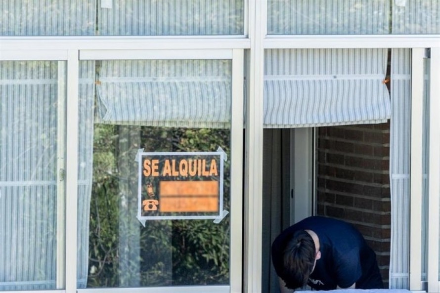 El precio de habitaciones para estudiantes baja un 5,6% en Alicante: 378 euros de media