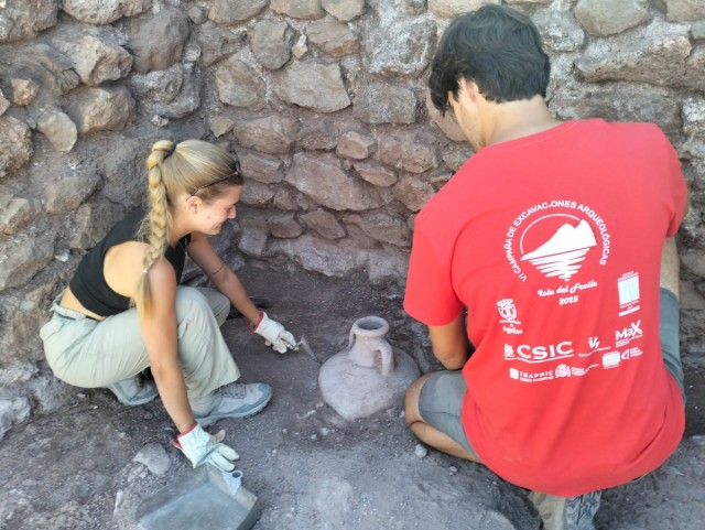 Comienza la campaña de excavaciones arqueológicas en la isla del Fraile, un 