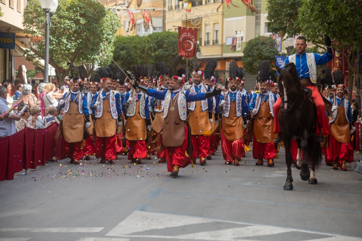 Imagen de los Moros y Cristianos de Villena. - Foto: AP. Imagen de los Moros y Cristianos de Villena.