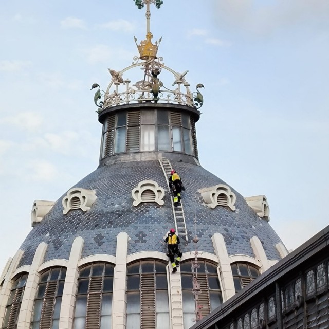 Adjudicada la redacción del proyecto de reparación de la cubierta del Mercado Central de València
