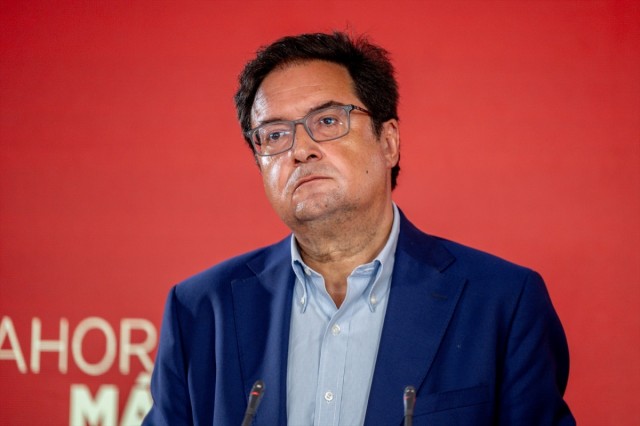 El Gobierno prohíbe a ex altos cargos trabajar para 'lobbies' durante los dos años tras su cese