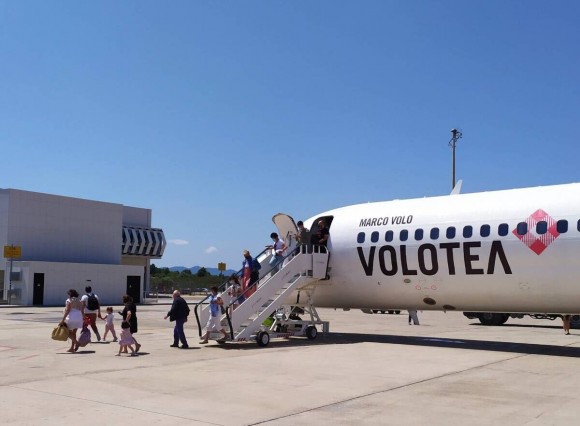 Volotea opta a conectar A Coruña con el aeropuerto de Alicante-Elche con más de 140 vuelos anuales