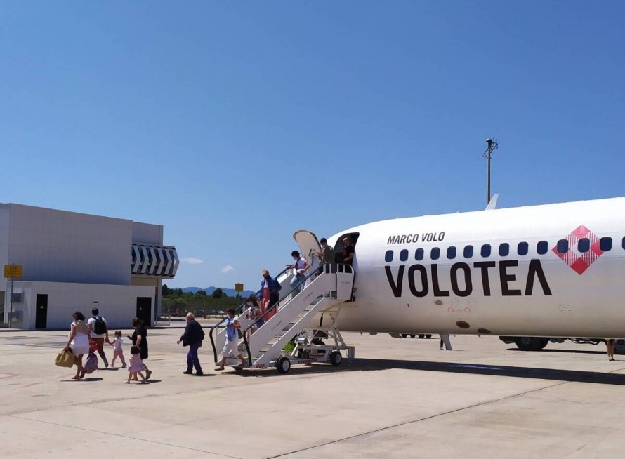 Volotea opta a conectar A Coruña con el aeropuerto de Alicante-Elche con más de 140 vuelos anuales