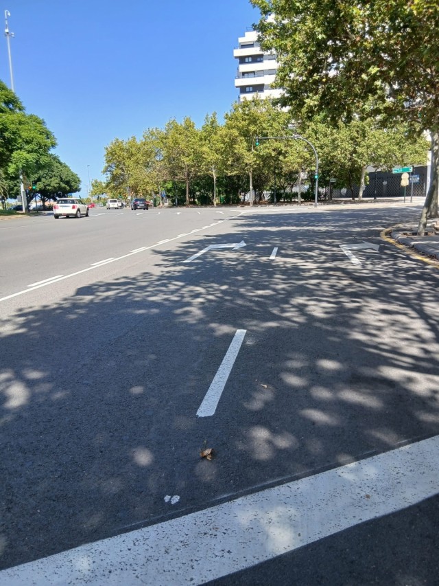 València mejora la seguridad vial en las glorietas de las avenidas Juan XXIII y Hermanos Machado
