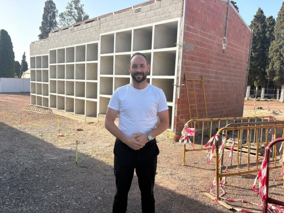 La Vall d'Uixó amplía su cementerio municipal con 96 nuevos nichos tras una inversión de 80.000 euros