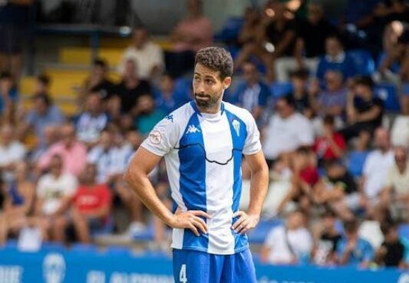 Álvaro Vega deja al Alcoyano tras dos temporadas
