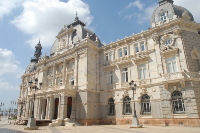Cartagena busca un actuario para controlar sus seguros: casi 200.000 euros durante cuatro años