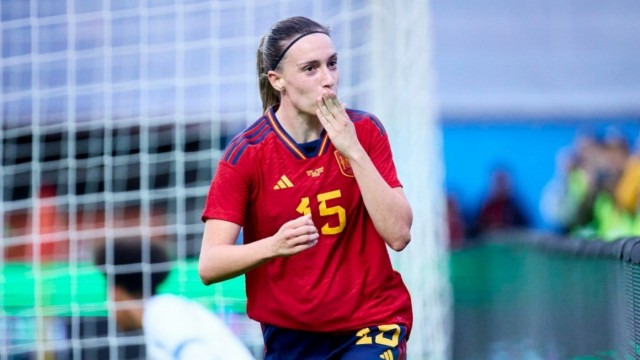 El Real Madrid hace oficial el fichaje de la campeona del mundo' y 'olímpica' Eva Navarro