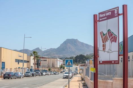 Elda abre la puerta a ampliar Finca Lacy ante la falta de suelo para nuevas empresas