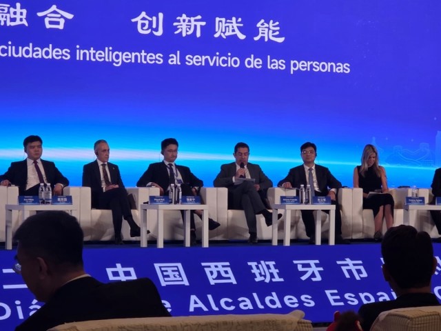 Alcoy presenta su estrategia de ciudad innovadora en China y busca sinergias económicas y tecnológicas