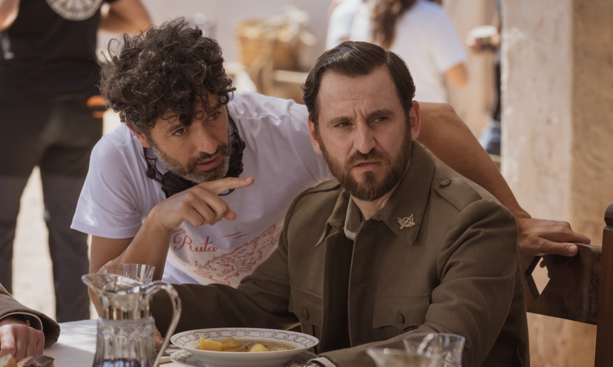 Sorogoyen con Raúl Arévalo. - Foto: Manolo Pavón Sorogoyen con Raúl Arévalo.