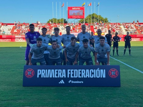 El mejor estreno posible: el Efesé, firme y efectivo, empieza ganando en Cádiz
