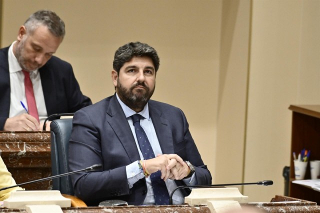 López Miras acompañará a la alcaldesa de Murcia en la concentración de apoyo a Ceuta
