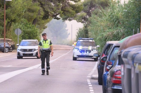 Las carreteras CV-500 y 401 reabren al tráfico este lunes tras el incendio de El Saler