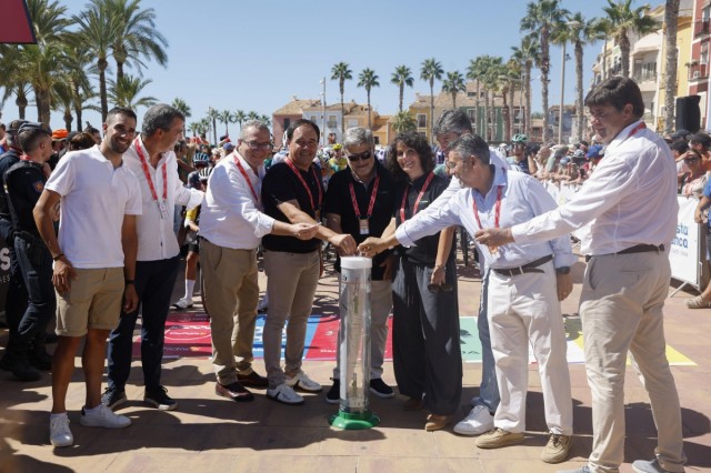 Pérez Llorca subraya el impacto económico, turístico y promocional de acoger la Vuelta