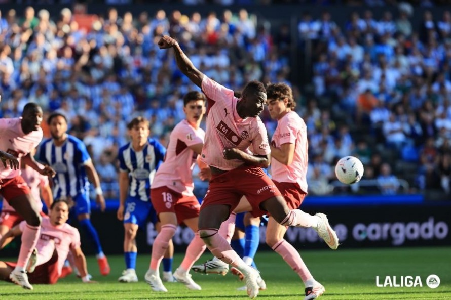 El Valencia afronta un septiembre exigente ante Barcelona, Sevilla, Alavés y Real Sociedad