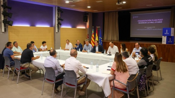 Onda insta a reforzar la prevención ante los incendios y traslada sus necesidades a la Generalitat