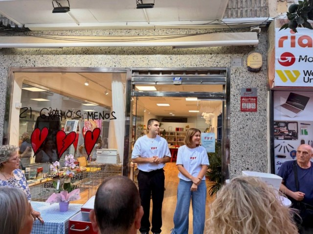 Lorca estrena septiembre con la apertura de tres nuevos comercios: una librería, un restaurante y una carnicería