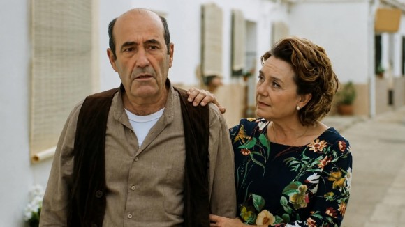 Muere el actor Paco Sarro, conocido por el papel de Ferri en 'L'Alqueria Blanca'