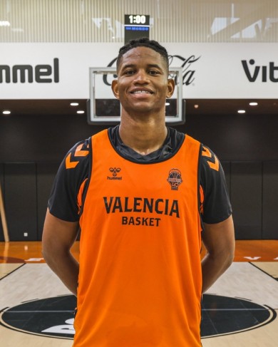 Jasiel Rivero se incorpora a Valencia Basket con un contrato temporal de un mes