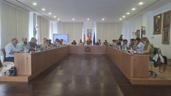 Vila-real avala la cesión de una parcela para innovación agraria y el pago de 1,52 millones en facturas