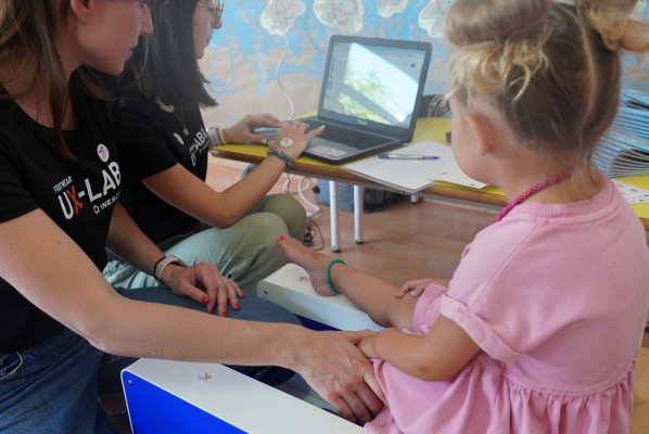 Inescop lidera un proyecto para mejorar el diseño de calzado infantil y promover la salud del pie 