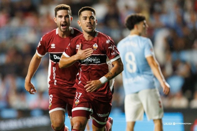 El Castellón logra una victoria sufrida ante el Celta Fortuna y se sitúa colíder