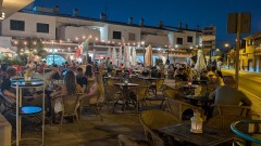 Más visitantes, menos gasto: el verano deja un balance desigual para la hostelería de Cartagena