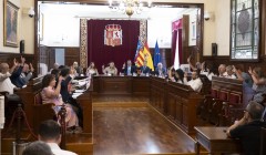 Consenso ferroviario y división por los refugios climáticos en el regreso al pleno de la Diputación de Castellón