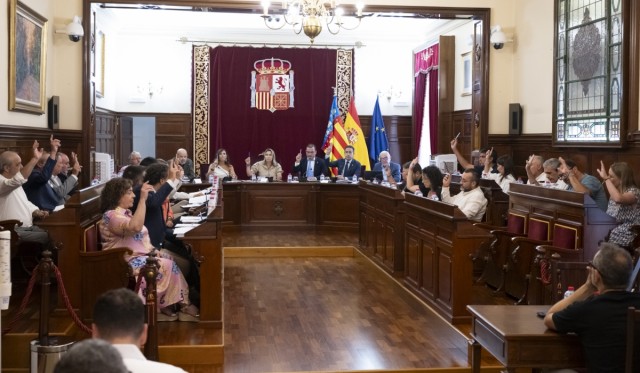 Consenso ferroviario y división por los refugios climáticos en el regreso al pleno de la Diputación de Castellón