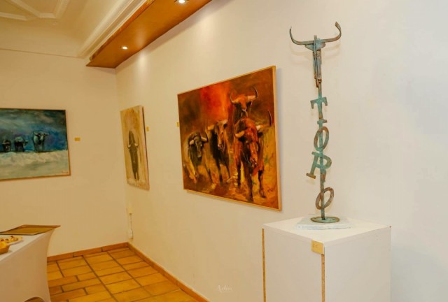Los 'Toros' del artista Juan Corbalán toman la alternativa en la Casa Gorta de Cehegín