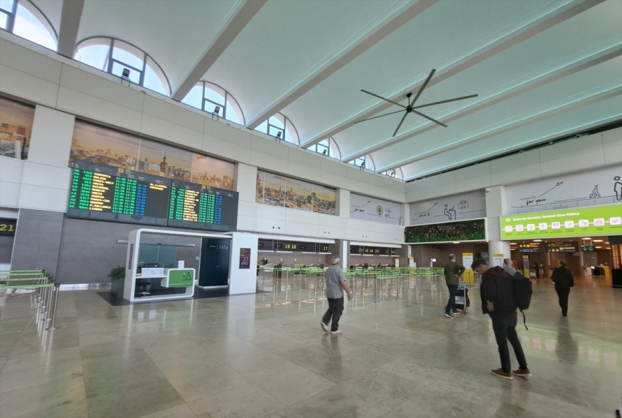 El turismo internacional en la Comunitat en julio deja recórd de 1,63 millones de turistas