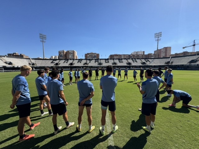 El Efesé cierra el mercado con 15 jugadores fichados, el Águilas con 12 y el Murcia con nueve