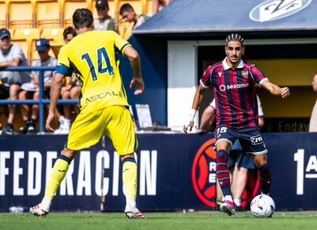 El Levante UD y el Real Valladolid acuerdan la cesión de Tay Abed