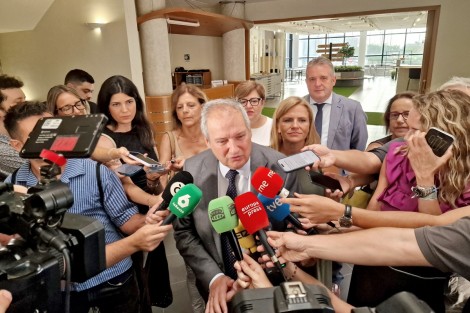Hereu evita pronunciarse sobre el papel de Marruecos en la crisis de Ceuta y pide centrarse en normalizar la situación