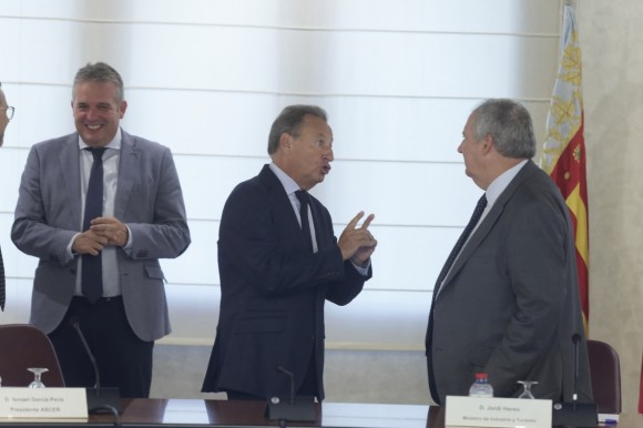 La cerámica de Castellón advierte al Gobierno: 
