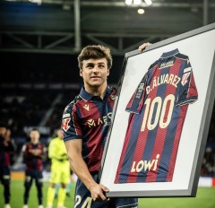 El Levante da por hecho el traspaso de Carlos Álvarez al América de México